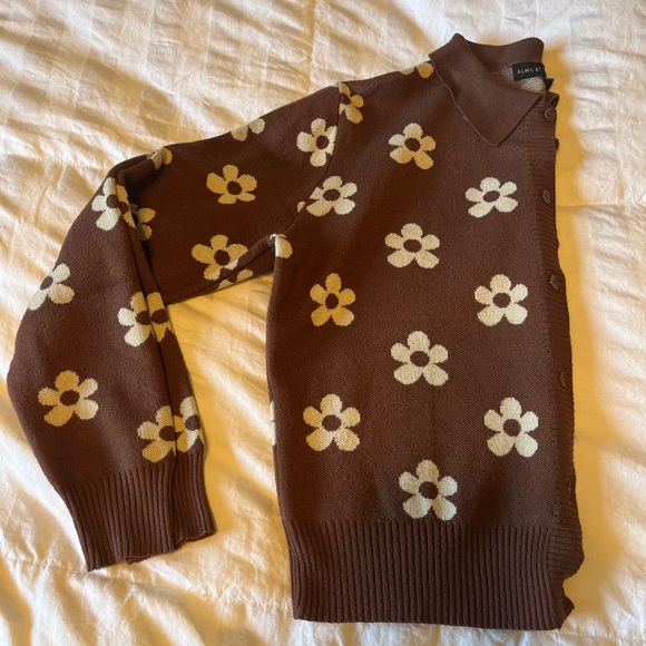 Almost Famous Brown Floral 70’s Style Y2K Cardigan - Picture 4 of 6